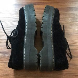 Agness Deyn Velvet Dr. Marten Creepers